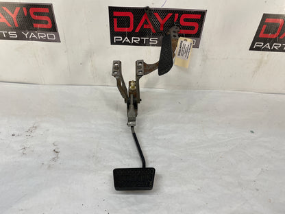 2001 Pontiac Trans AM WS6 Automatic Accelerator Gas Brake Pedal Assembly OEM - Day's Parts Yard