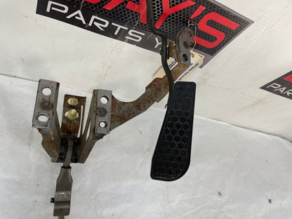 2001 Pontiac Trans AM WS6 Automatic Accelerator Gas Brake Pedal Assembly OEM - Day's Parts Yard