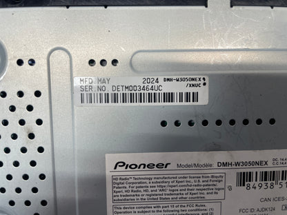 Pioneer 6.8" Touchscreen Digital Media Receiver with Carplay - Day's Parts Yard