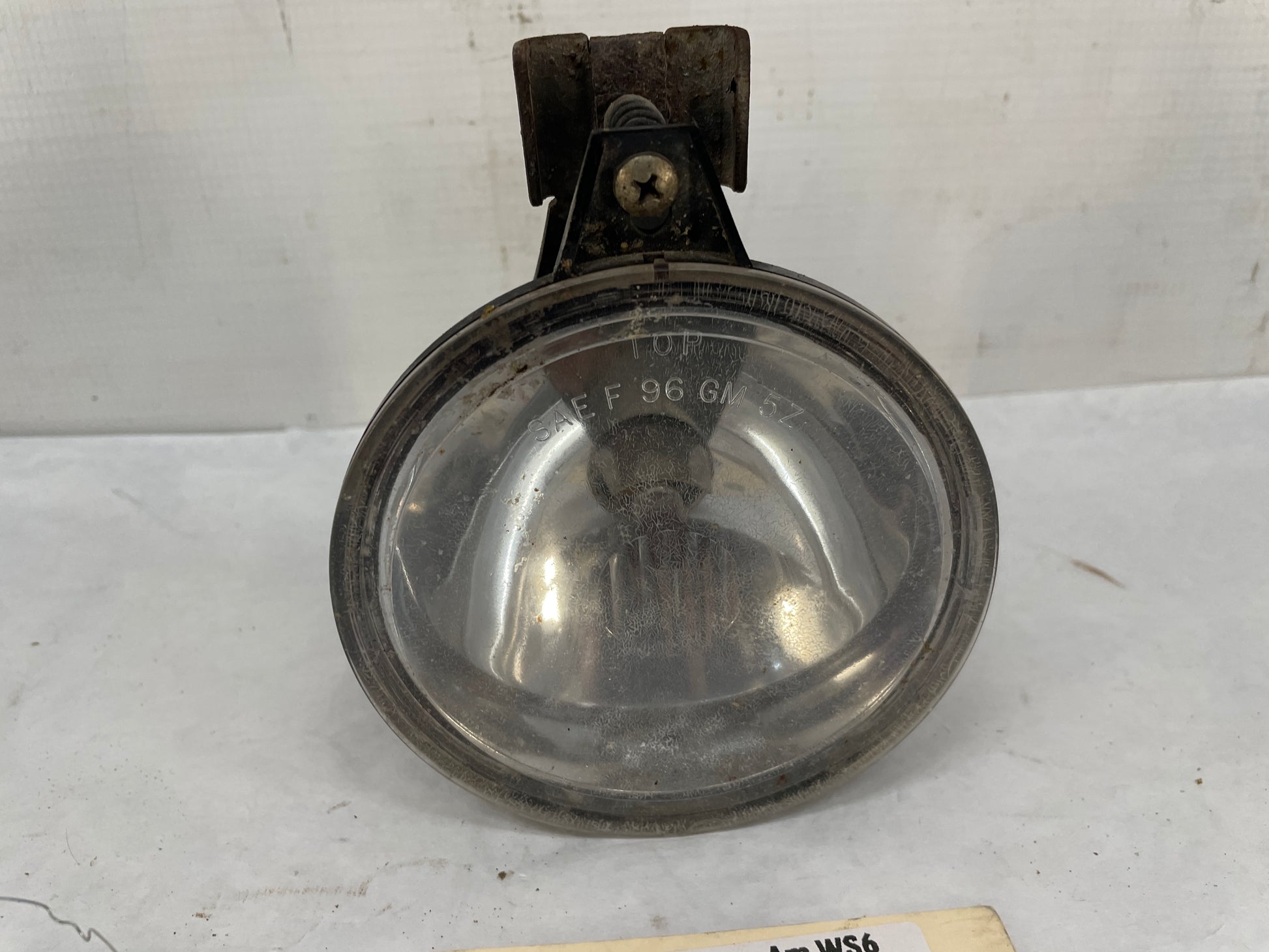 2001 Pontiac Trans AM WS6 RH Passenger Fog Light Lamp w/ Mounting Bracket OEM - Day's Parts Yard
