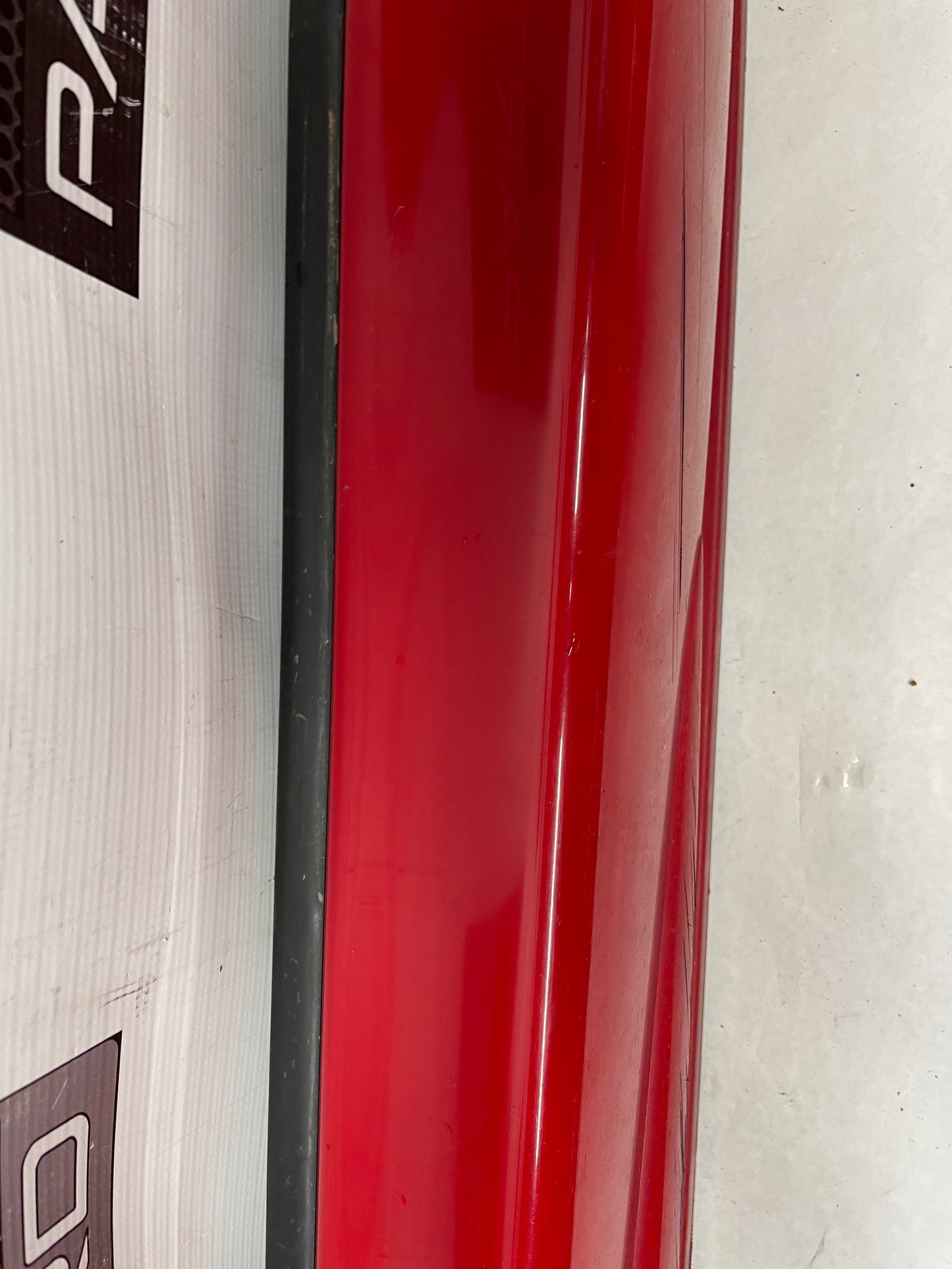 2006 Pontiac GTO RH Passenger Rocker Molding Side Skirt Panel Trim OEM - Day's Parts Yard