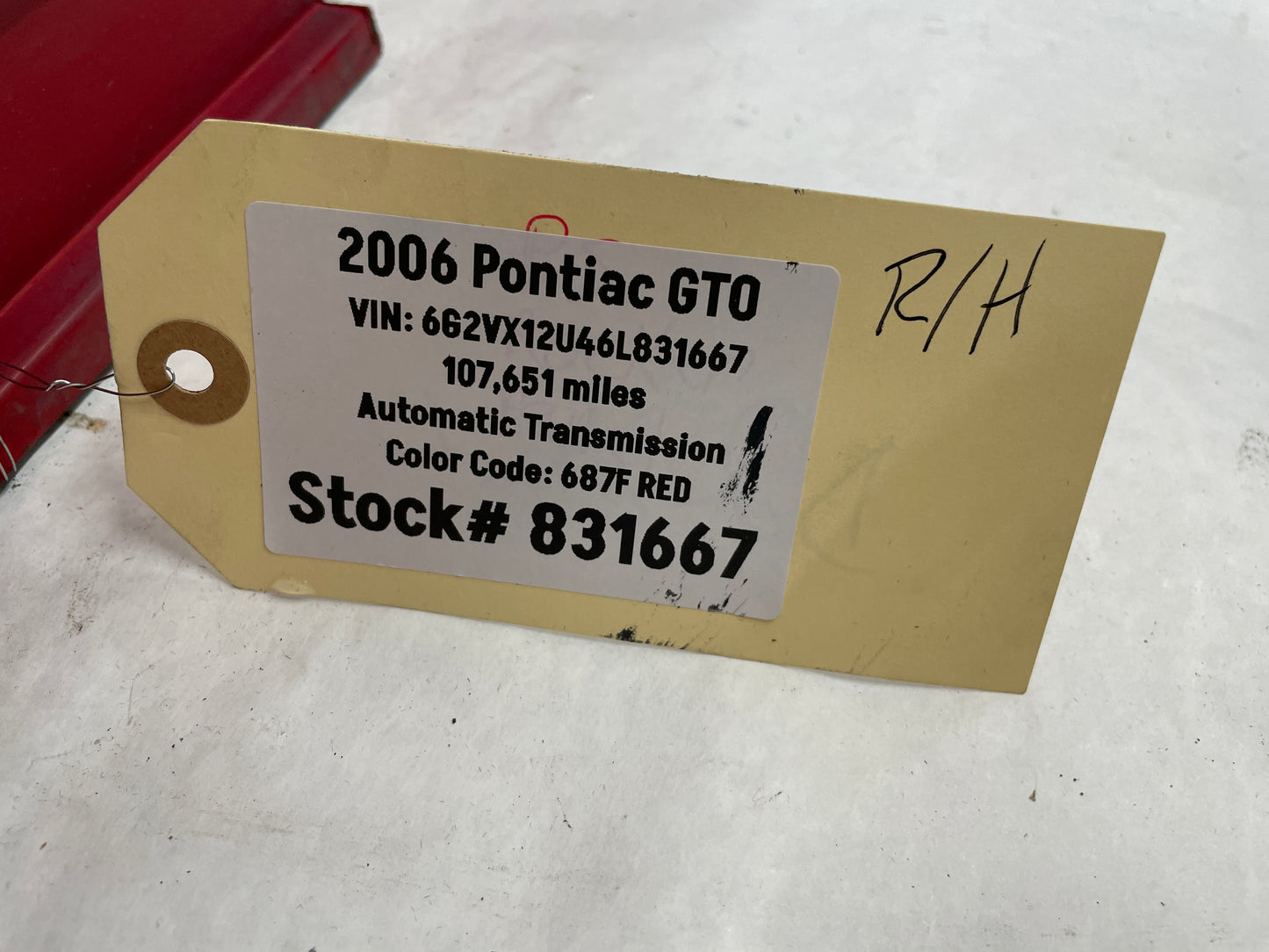 2006 Pontiac GTO RH Passenger Rocker Molding Side Skirt Panel Trim OEM - Day's Parts Yard