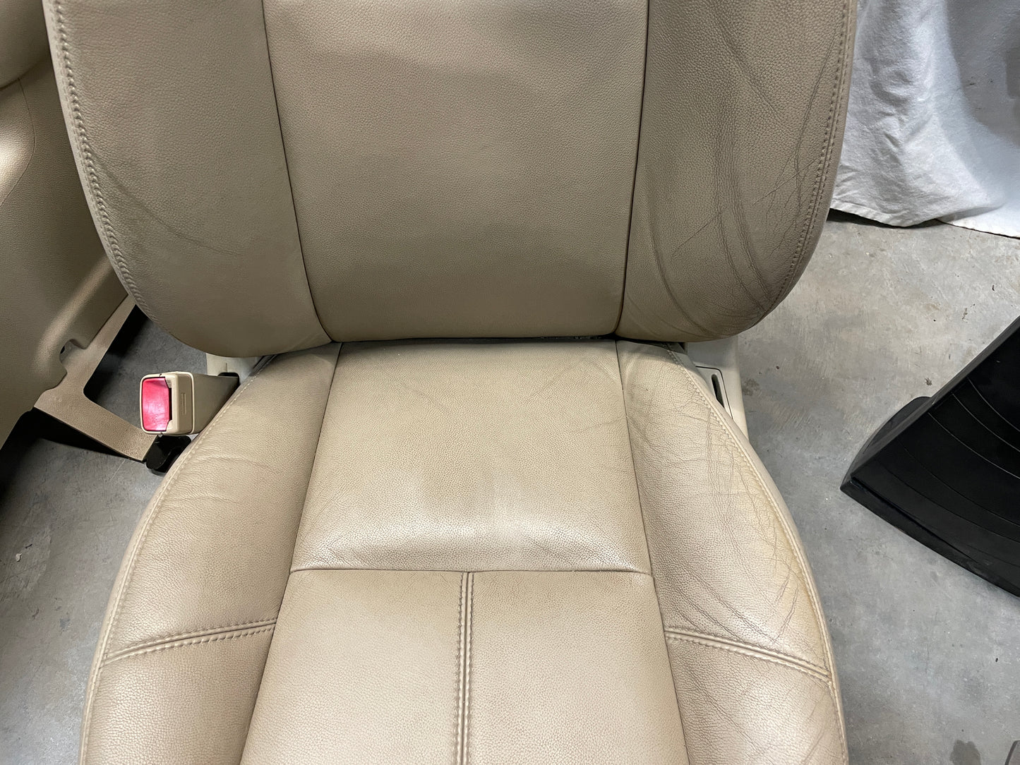 2009 GMC Sierra 2500HD SLT Seats Fronts and Rears Tan Cashmere OEM