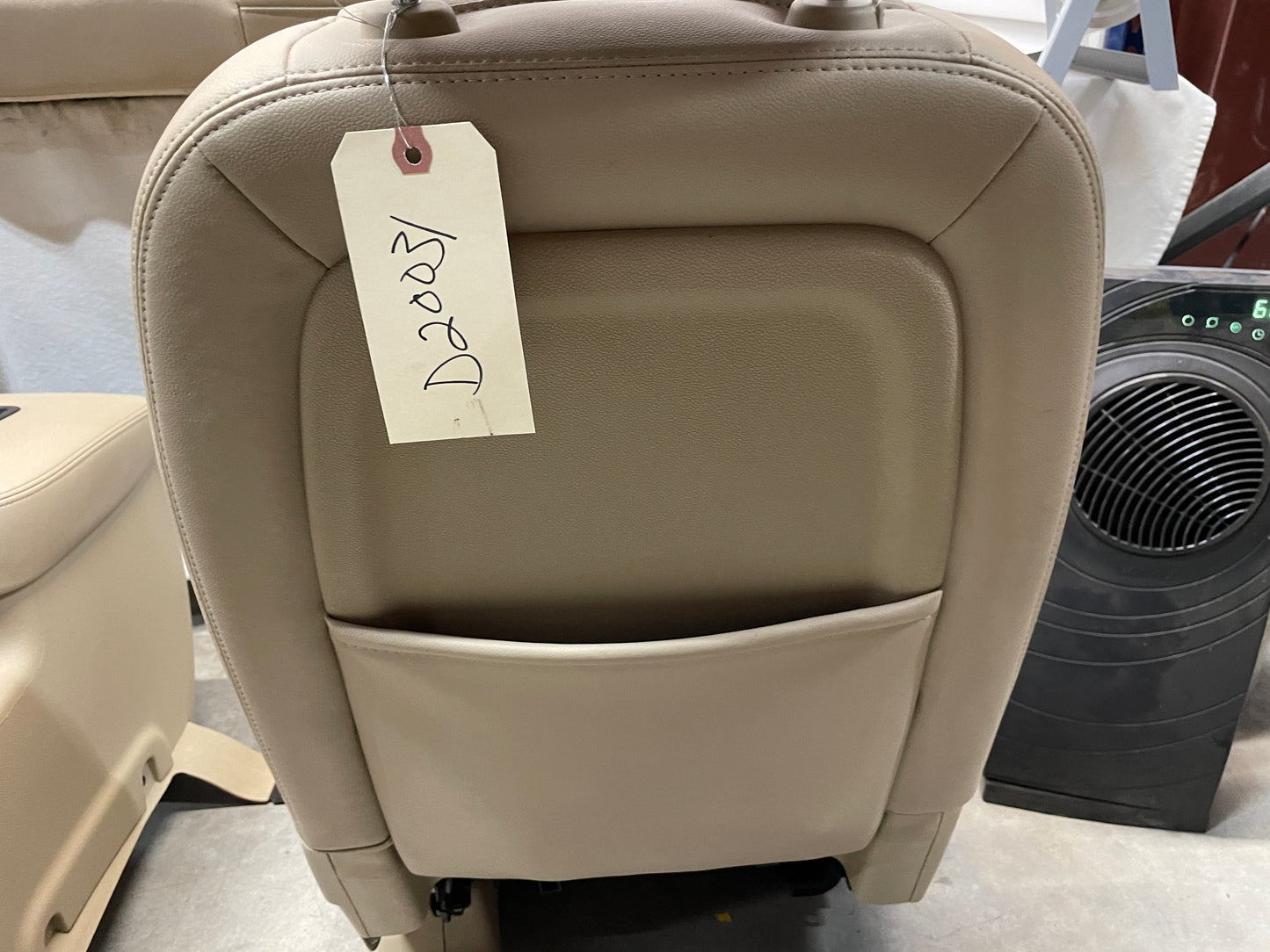 2009 GMC Sierra 2500HD SLT Seats Fronts and Rears Tan Cashmere OEM