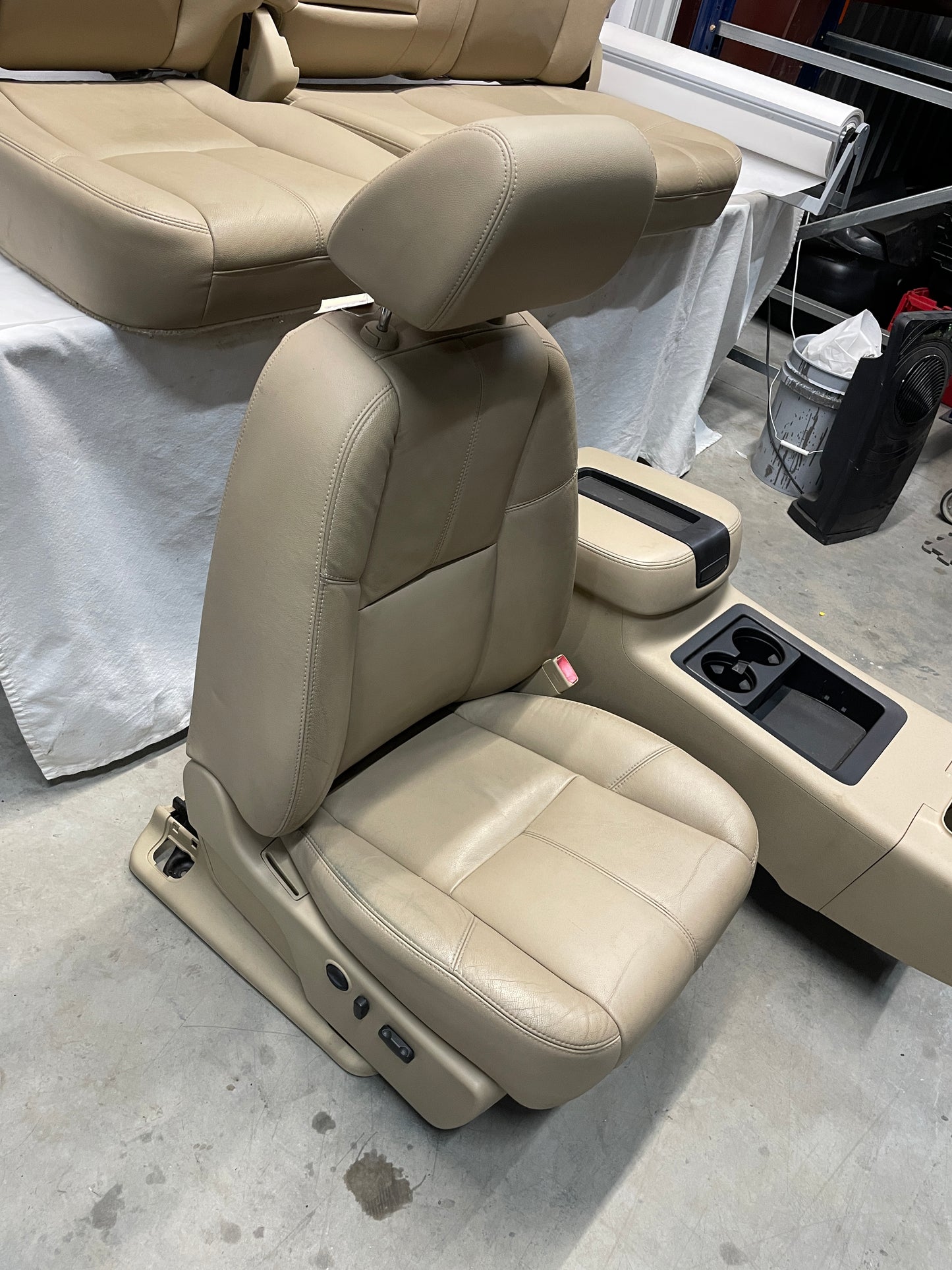 2009 GMC Sierra 2500HD SLT Seats Fronts and Rears Tan Cashmere OEM