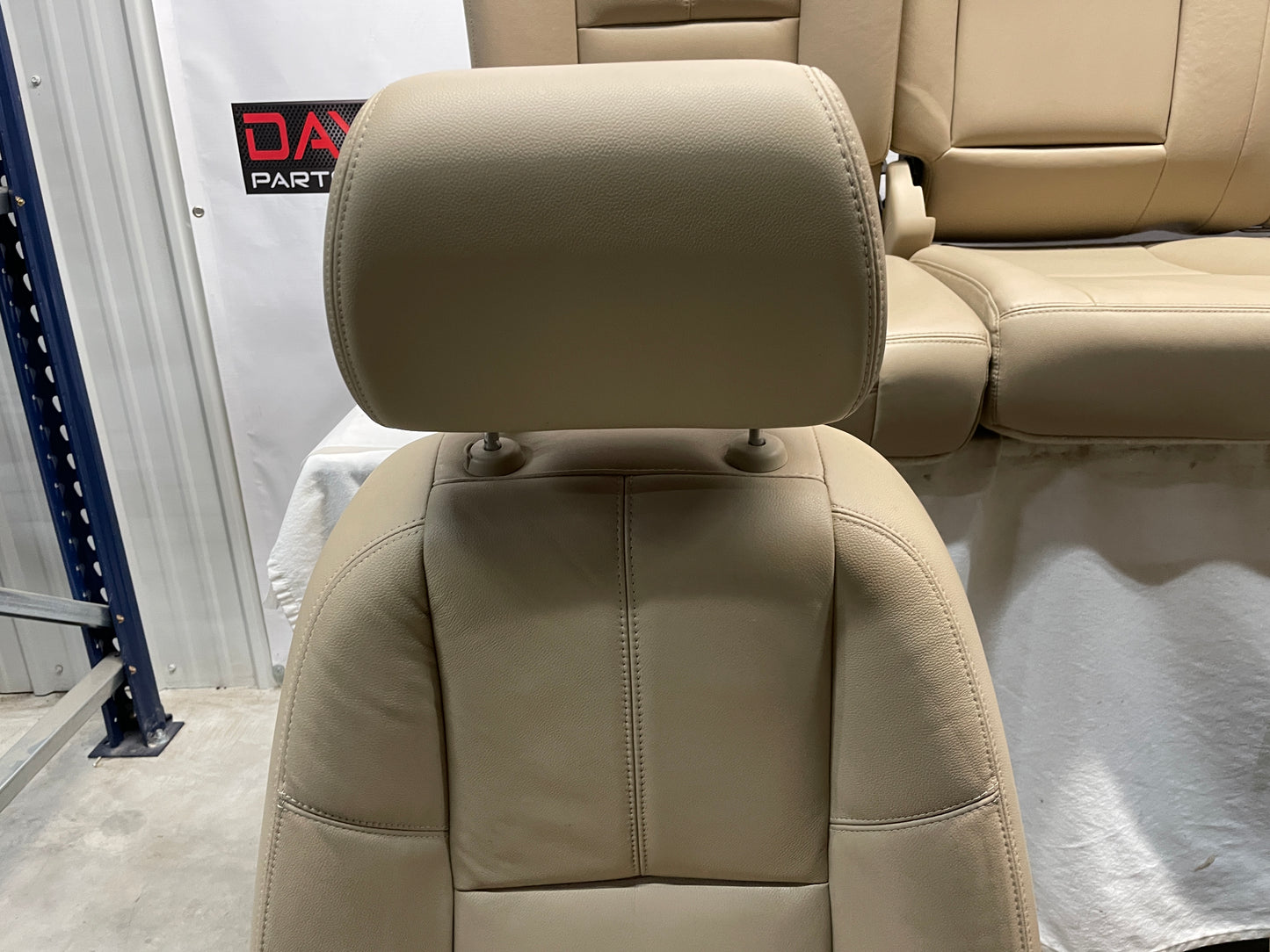 2009 GMC Sierra 2500HD SLT Seats Fronts and Rears Tan Cashmere OEM