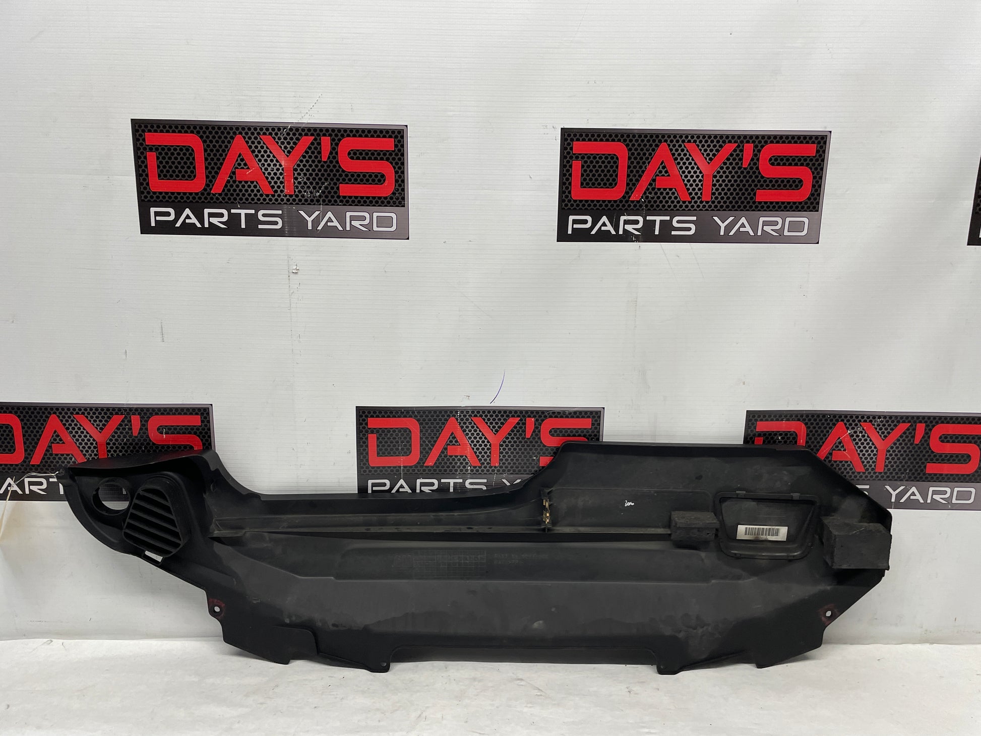 2006 Pontiac GTO Upper Radiator Core Support Air Baffle Cover Sight Shield OEM - Day's Parts Yard
