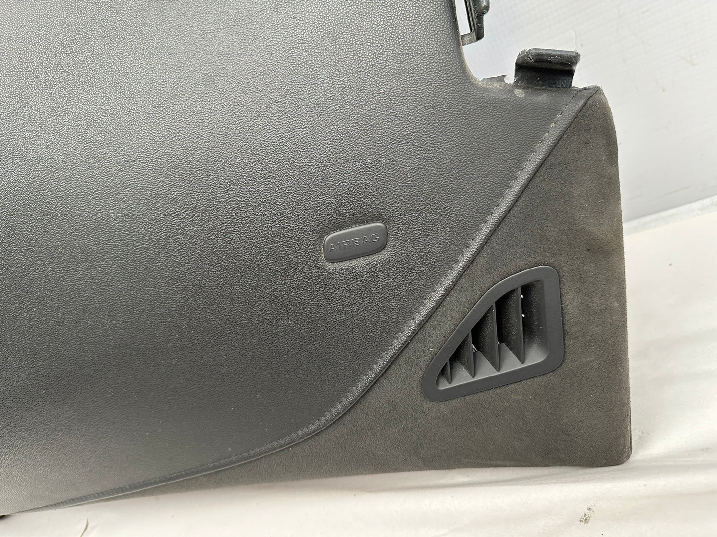 2017 Cadillac ATS-V Coupe RH Passenger Dash Pad Board Panel w/ Airbag Air Bag OEM - Day's Parts Yard
