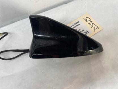2009 Cadillac CTS-V Sedan Shark Fin High Frequency Radio Antenna OEM - Day's Parts Yard