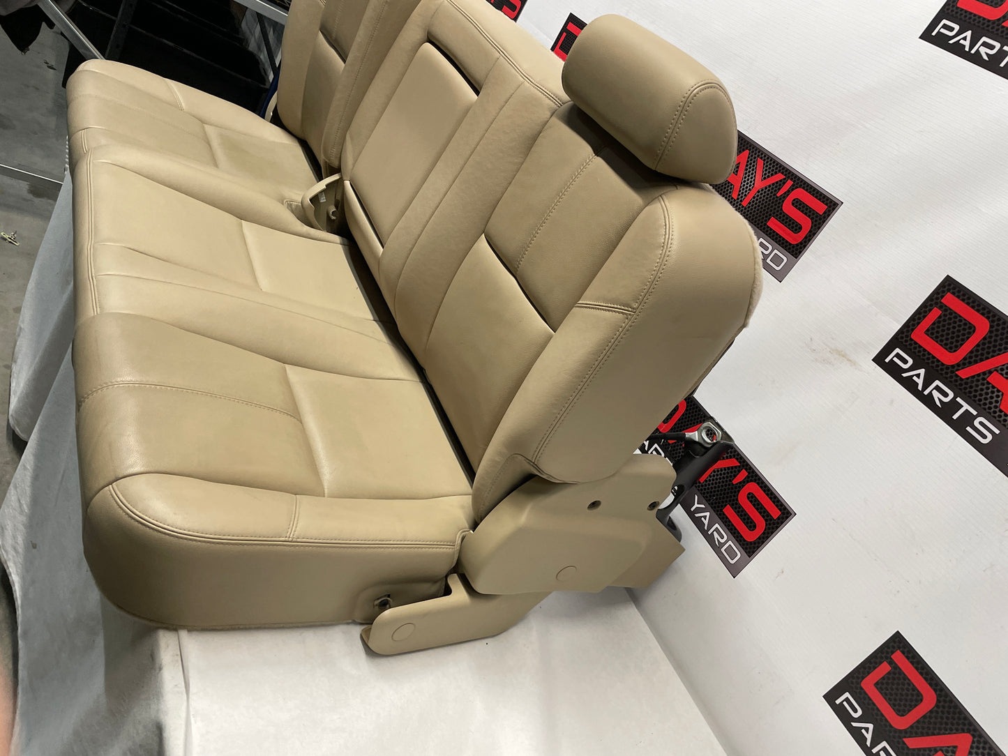 2009 GMC Sierra 2500HD SLT Seats Fronts and Rears Tan Cashmere OEM