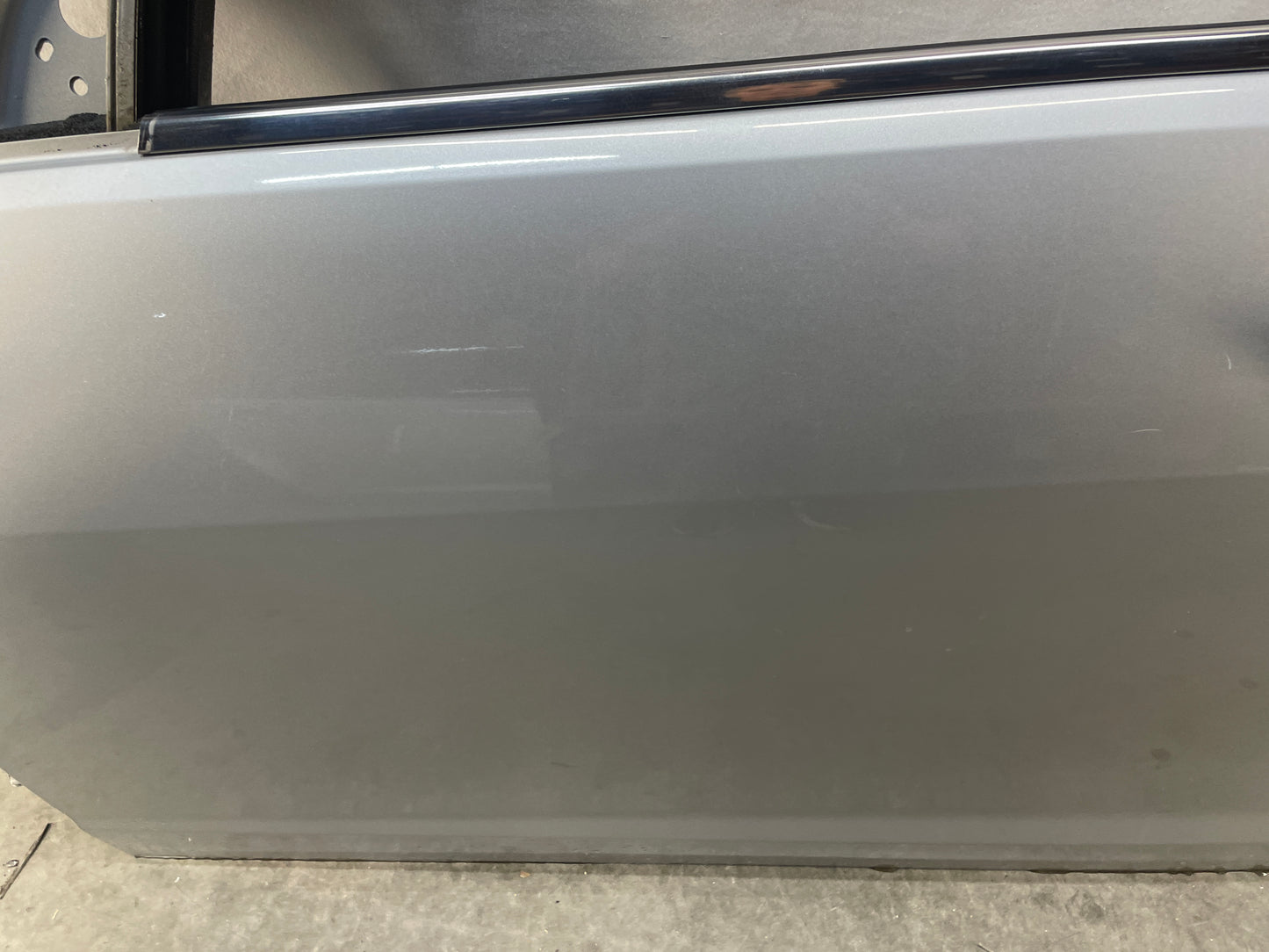 2015 Chevy SS Sedan LH Driver Front Exterior Door Silver OEM