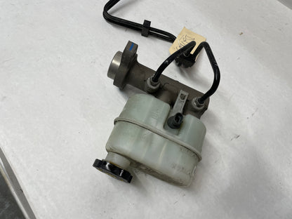 2013 GMC Sierra C1500 SLE Master Cylinder To ABS Block OEM - Day's Parts Yard