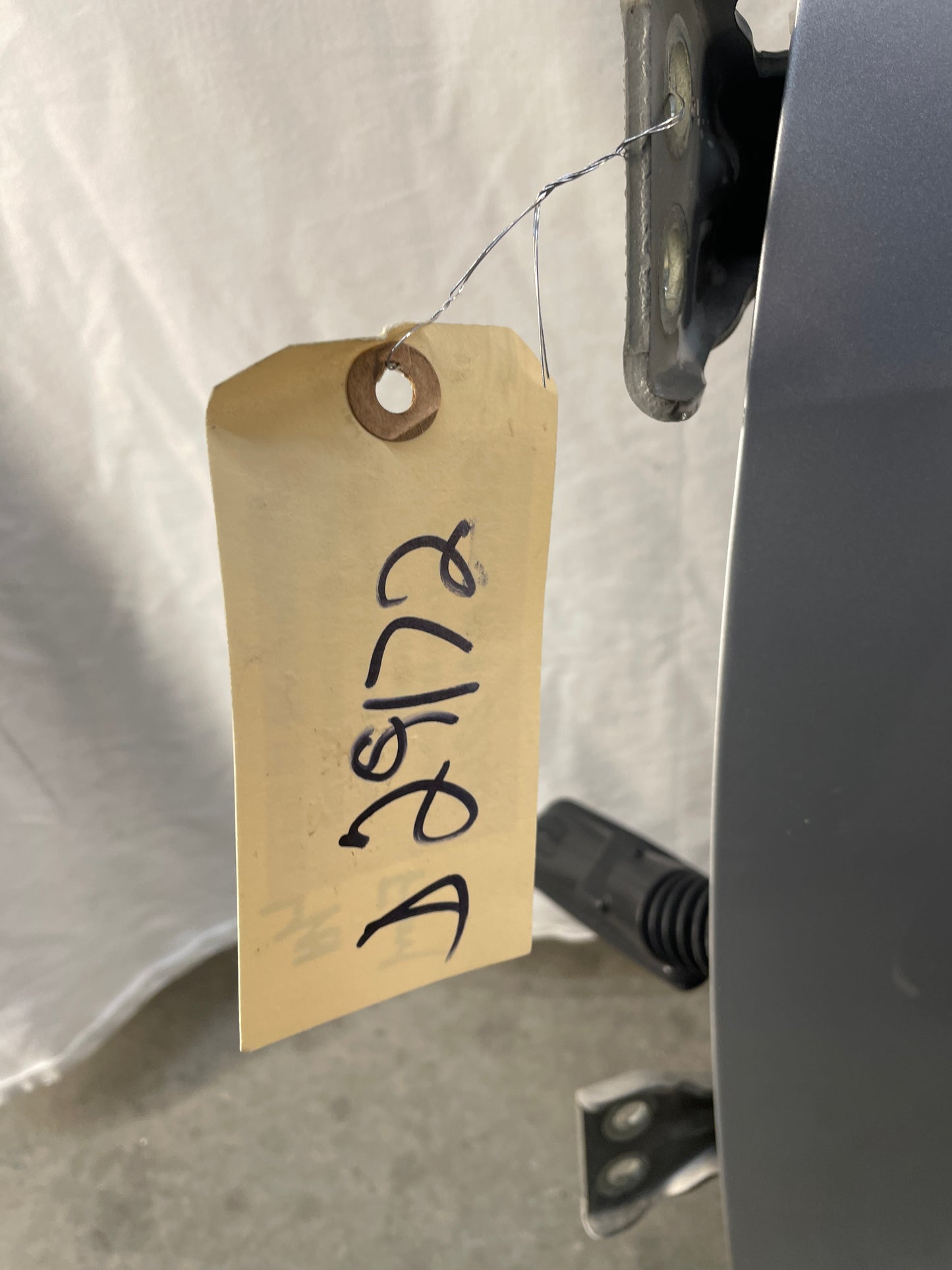 2015 Chevy SS Sedan LH Driver Front Exterior Door Silver OEM