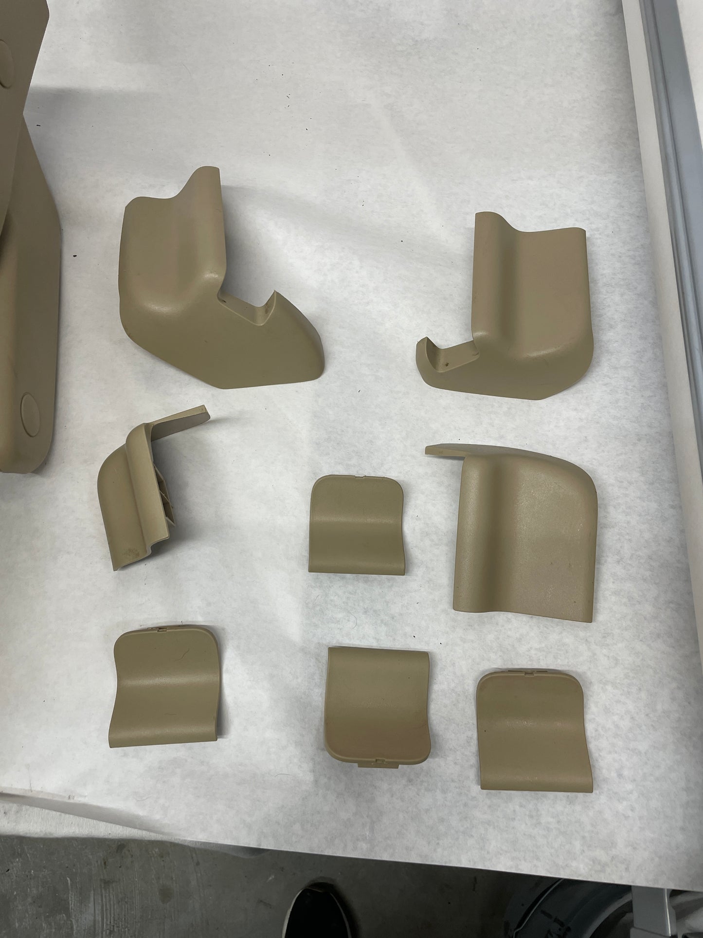 2009 GMC Sierra 2500HD SLT Seats Fronts and Rears Tan Cashmere OEM