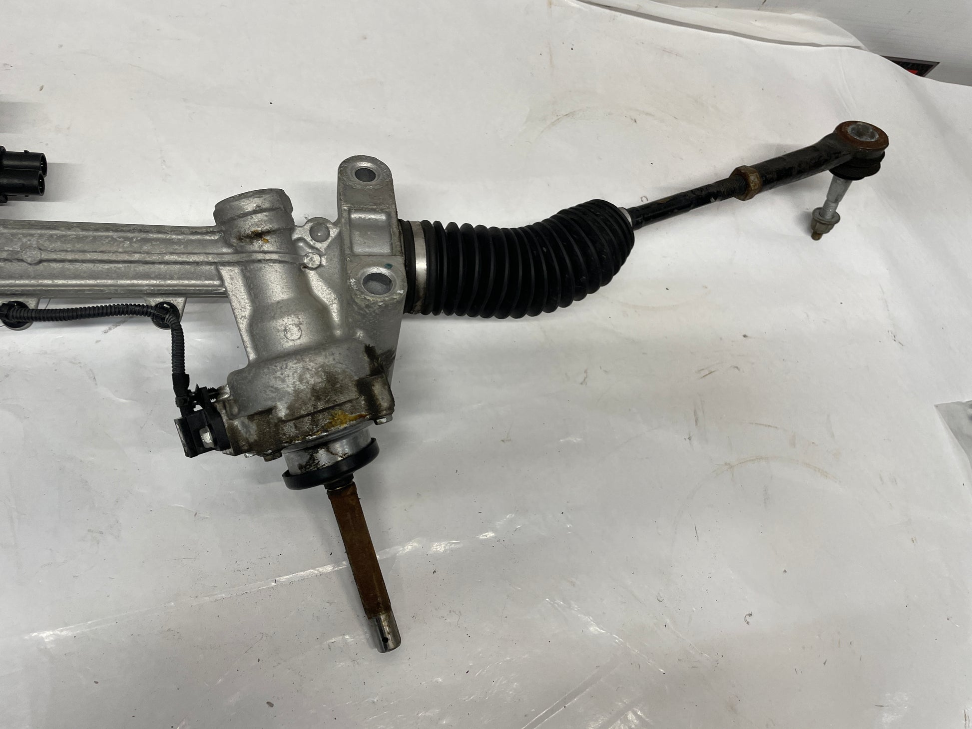 2014 Chevy Camaro ZL1 Rack and Pinion Steering Gear Assembly OEM - Day's Parts Yard