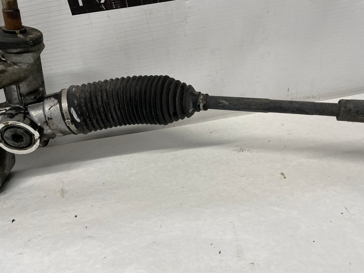 2013 GMC Sierra C1500 SLE Power Steering Rack & Pinion OEM - Day's Parts Yard