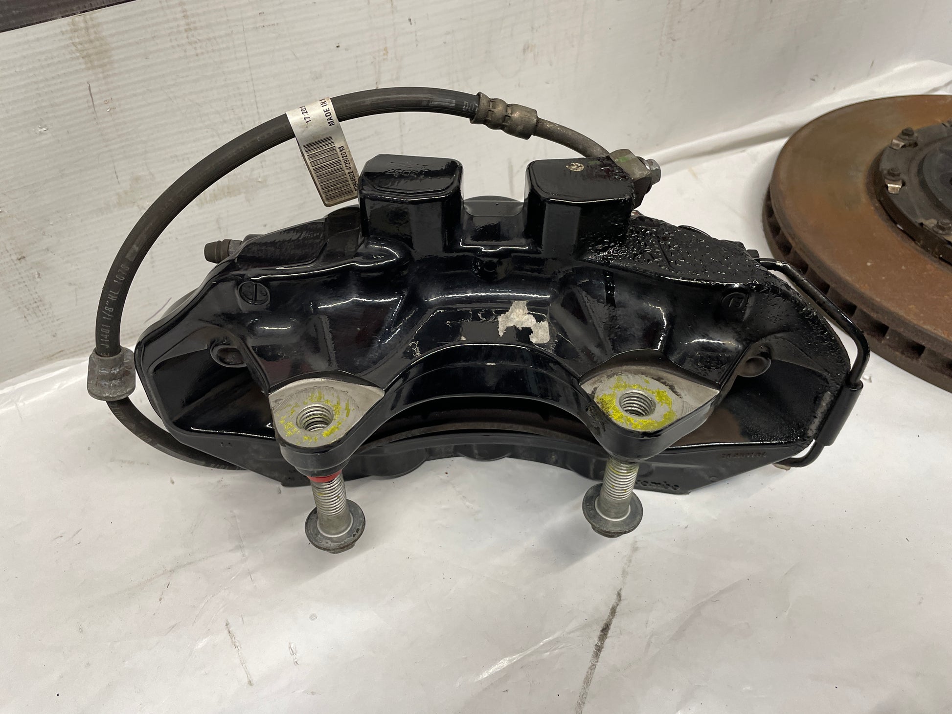 2014 Chevy Camaro ZL1 Front and Rear Brembo Brake Calipers and Rotors OEM - Day's Parts Yard