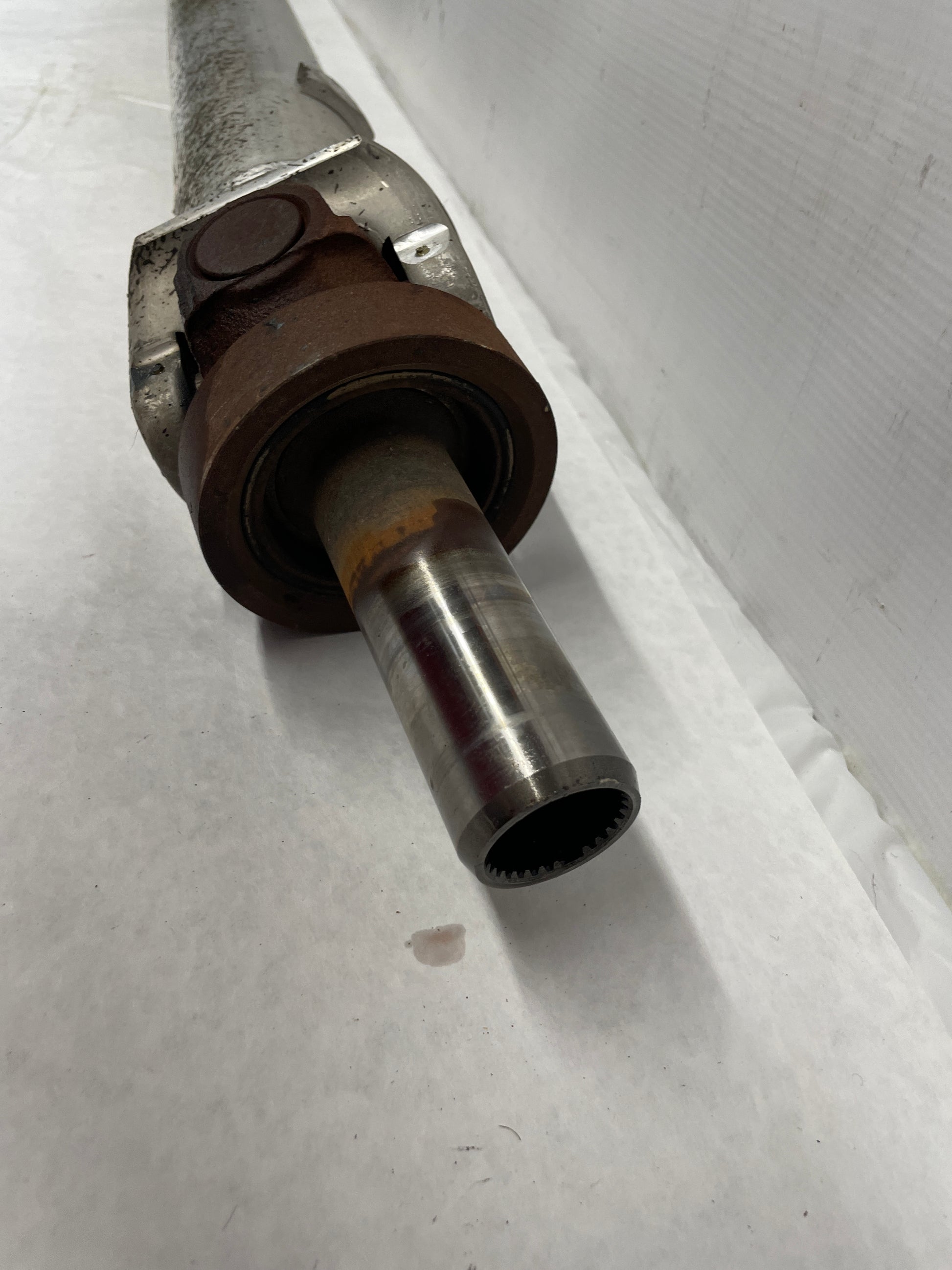 2002 Chevy Camaro Z28 Aluminum Driveshaft Drive Propeller Shaft OEM - Day's Parts Yard