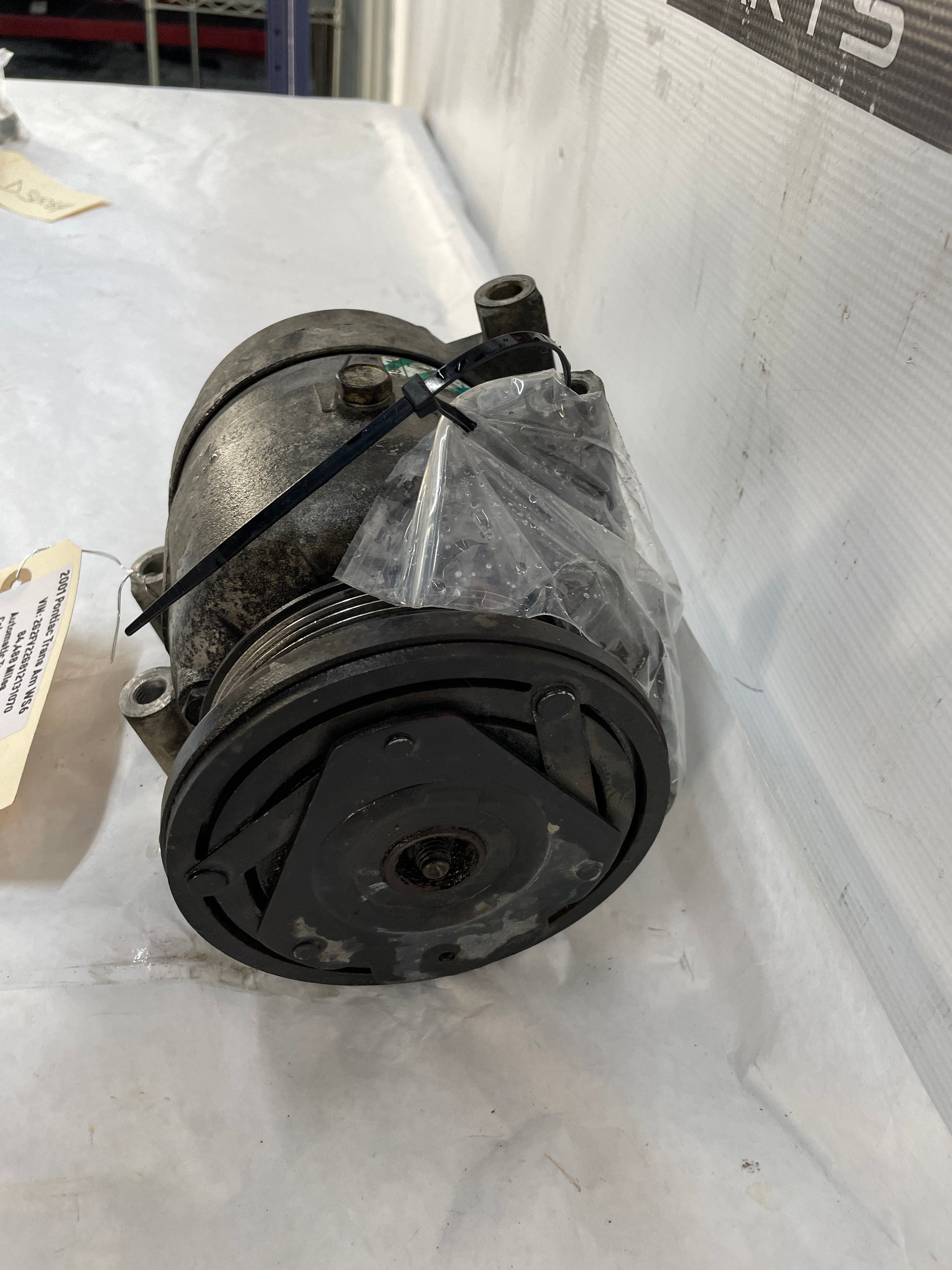 2001 Pontiac Firebird Trans AM WS6 AC Air Conditioner Compressor w/ Hardware OEM - Day's Parts Yard