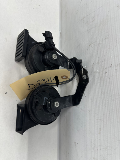 2017 Chevy Camaro SS Horns OEM - Day's Parts Yard