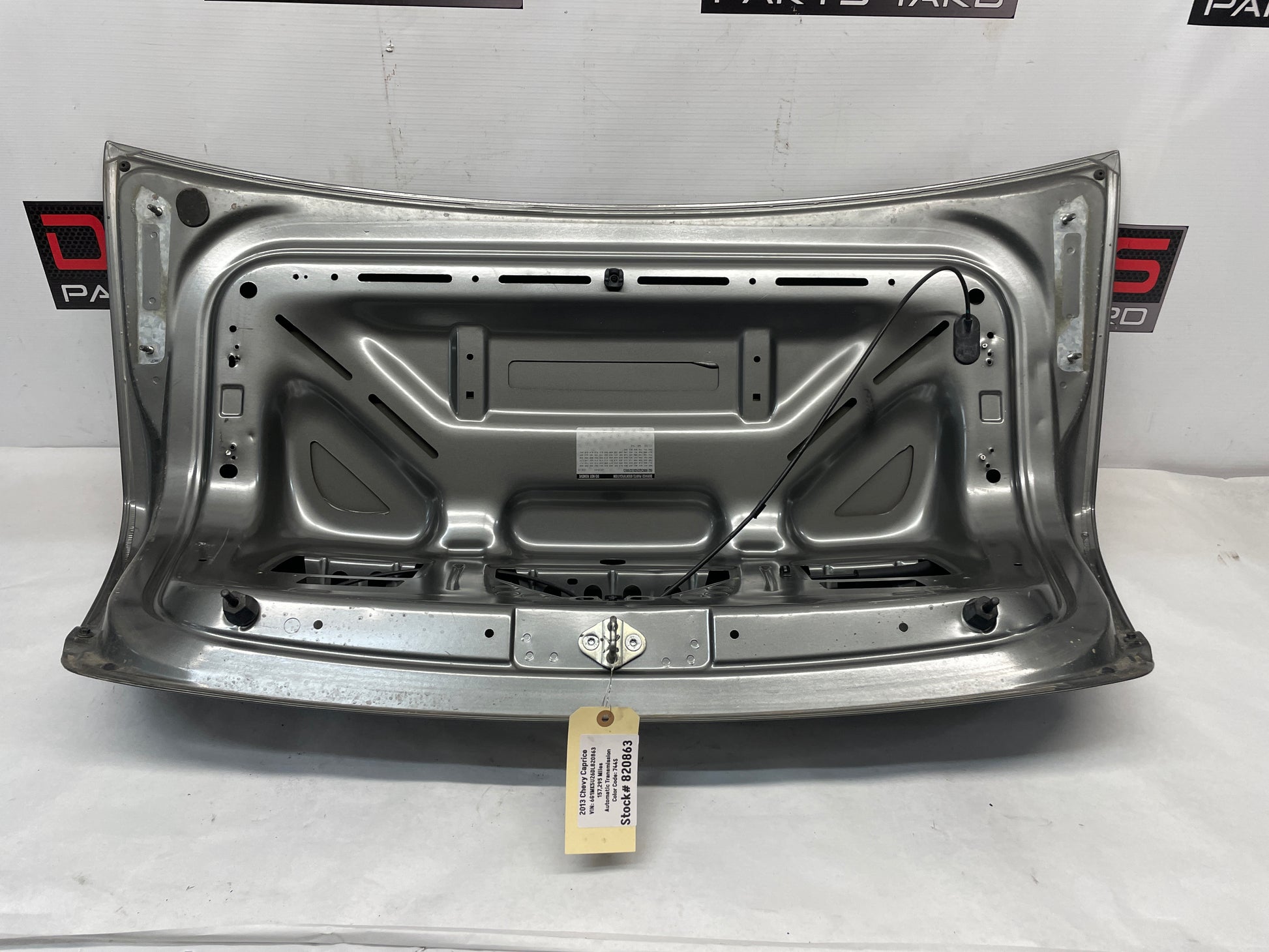 2013 Chevy Caprice Trunk Deck Lid OEM - Day's Parts Yard