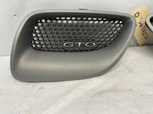 2006 Pontiac GTO SAP Front Bumper Grilles Grills OEM