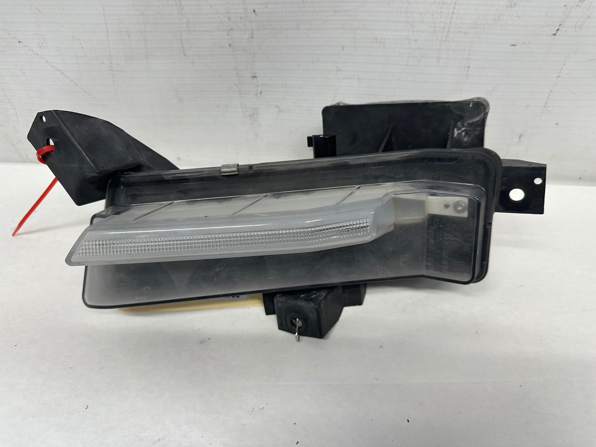 2017 Chevy Camaro SS RH Passenger Fog Light w/ Ballast OEM - Day's Parts Yard