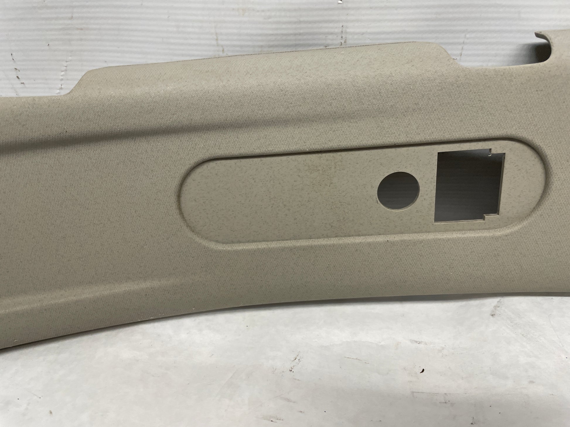 2013 GMC Sierra C1500 SLE RH & LH  B Pillar Upper Trim Tan OEM - Day's Parts Yard