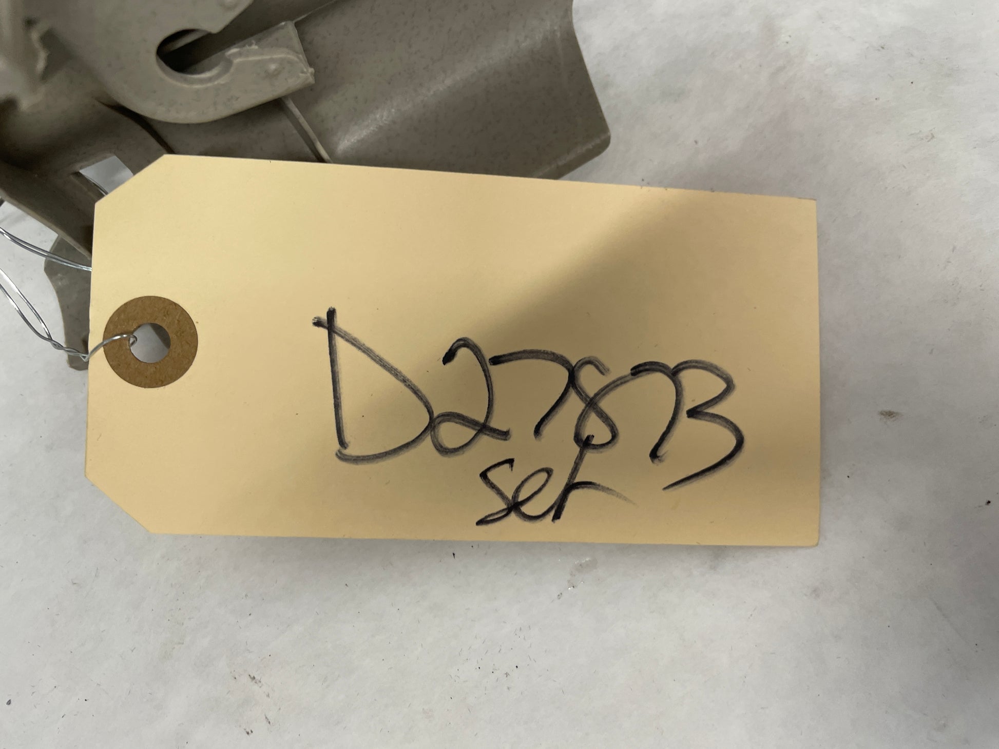 2013 GMC Sierra C1500 SLE RH & LH  B Pillar Upper Trim Tan OEM - Day's Parts Yard