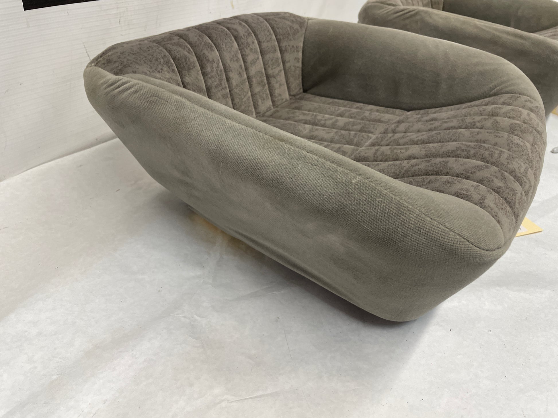 2002 Chevy Camaro Z28 Seats Fronts and Rears Gray Grey Cloth OEM - Day's Parts Yard