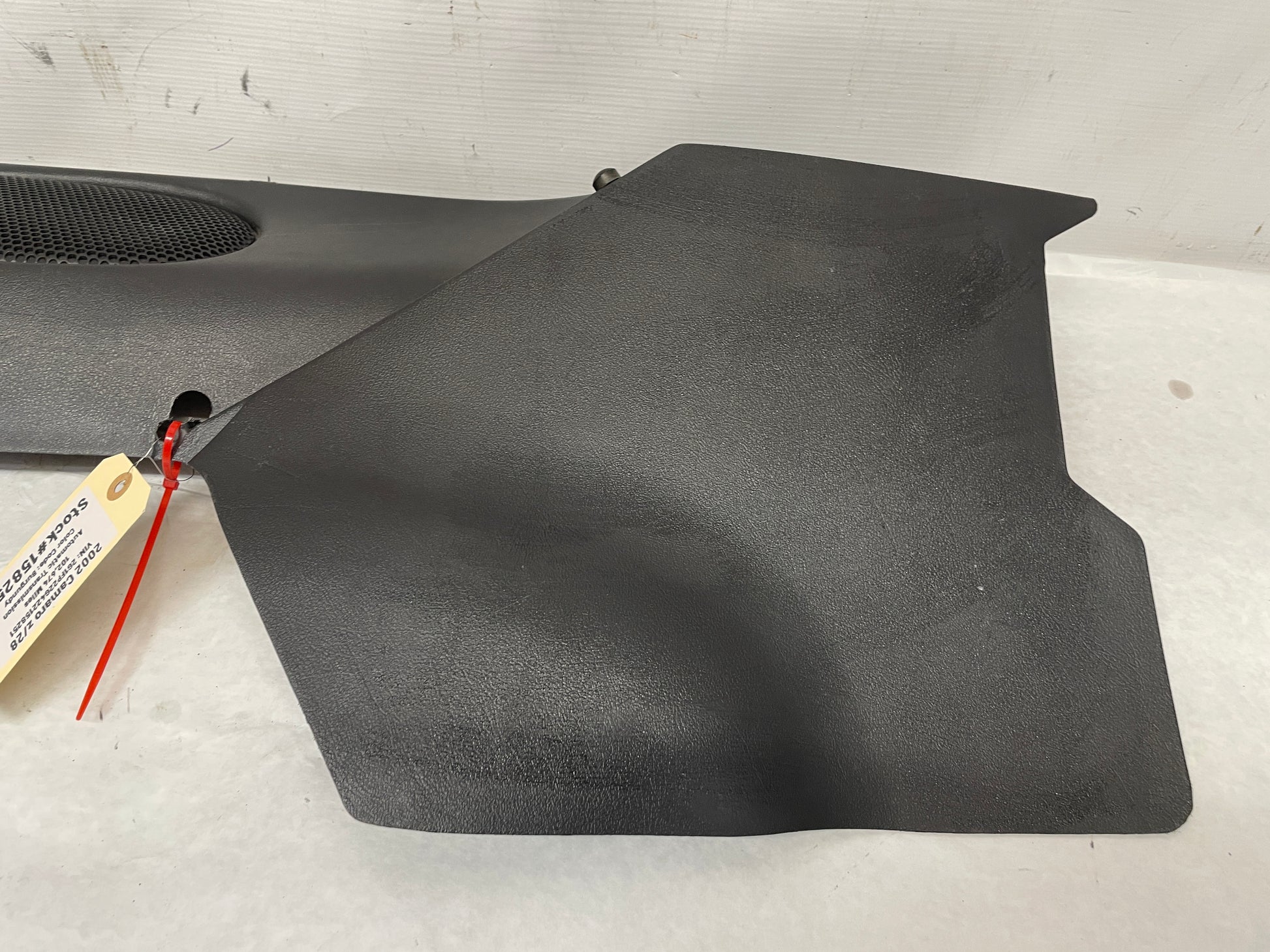 2002 Chevy Camaro Z28 RH Passenger Rear Trunk Hatch Cargo Storage Panel Ebony OEM - Day's Parts Yard