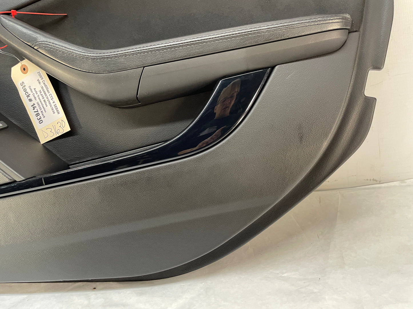 2009 Cadillac CTS-V Sedan RH Passenger Front Interior Door Panel Trim OEM - Day's Parts Yard