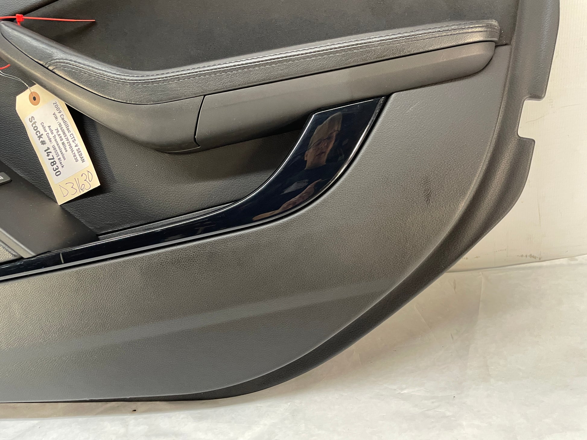2009 Cadillac CTS-V Sedan RH Passenger Front Interior Door Panel Trim OEM - Day's Parts Yard