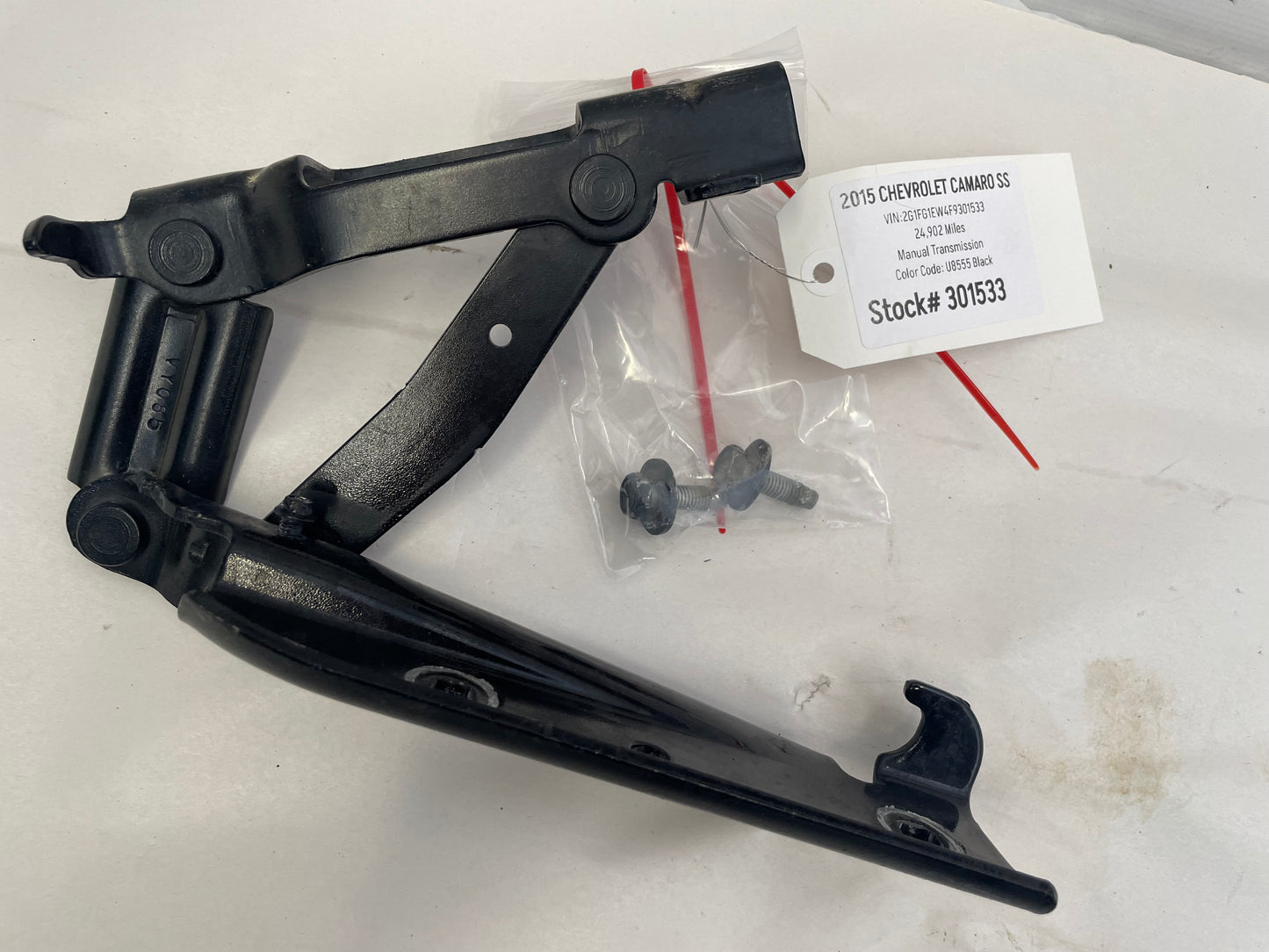 2015 Chevy Camaro SS RH & LH Hood Hinges  OEM - Day's Parts Yard