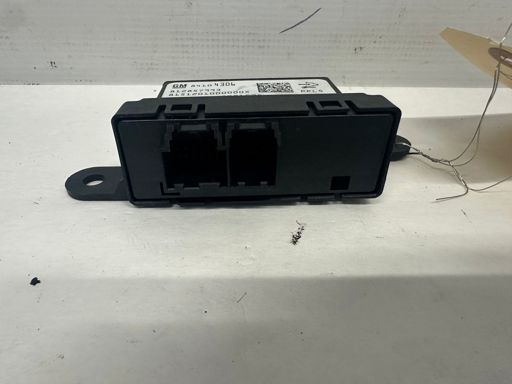2017 Chevy Camaro SS Parking Assist Module OEM - Day's Parts Yard