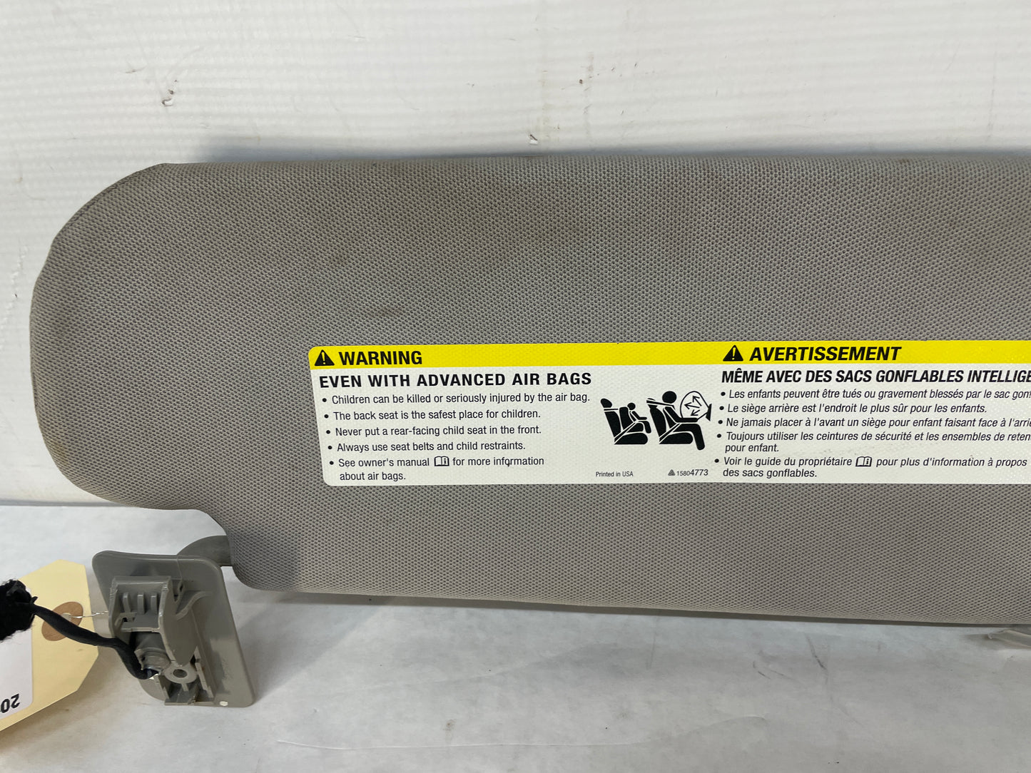 2015 Chevy SS Sedan RH & LH Sun Visor Sunvisor w/ Clips OEM