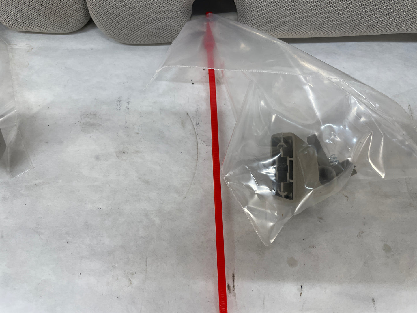 2015 Chevy SS Sedan RH & LH Sun Visor Sunvisor w/ Clips OEM