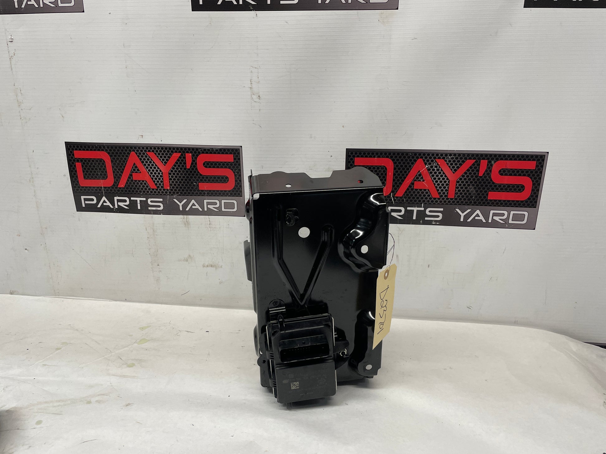 2013 Chevy Caprice Battery Box Bracket Fuel Pump Control Module Unit OEM - Day's Parts Yard