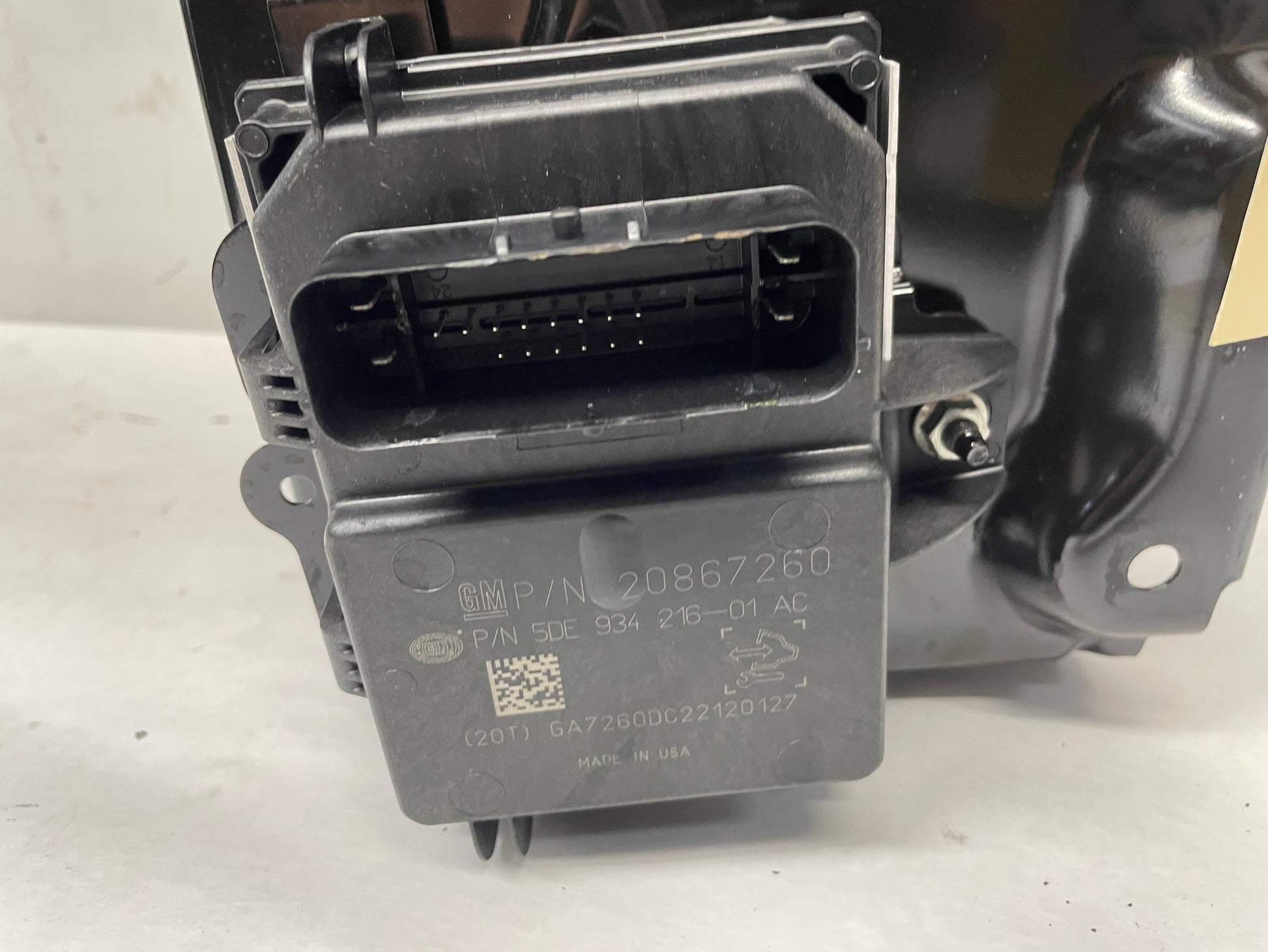 2013 Chevy Caprice Battery Box Bracket Fuel Pump Control Module Unit OEM - Day's Parts Yard