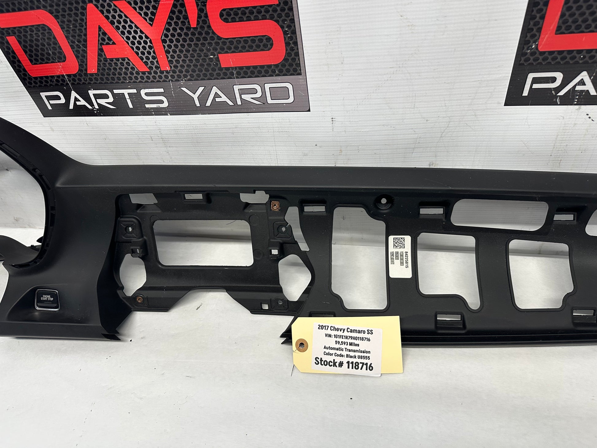 2017 Chevy Camaro SS Dash Board Instrument Panel Cluster Trim Bezel OEM - Day's Parts Yard
