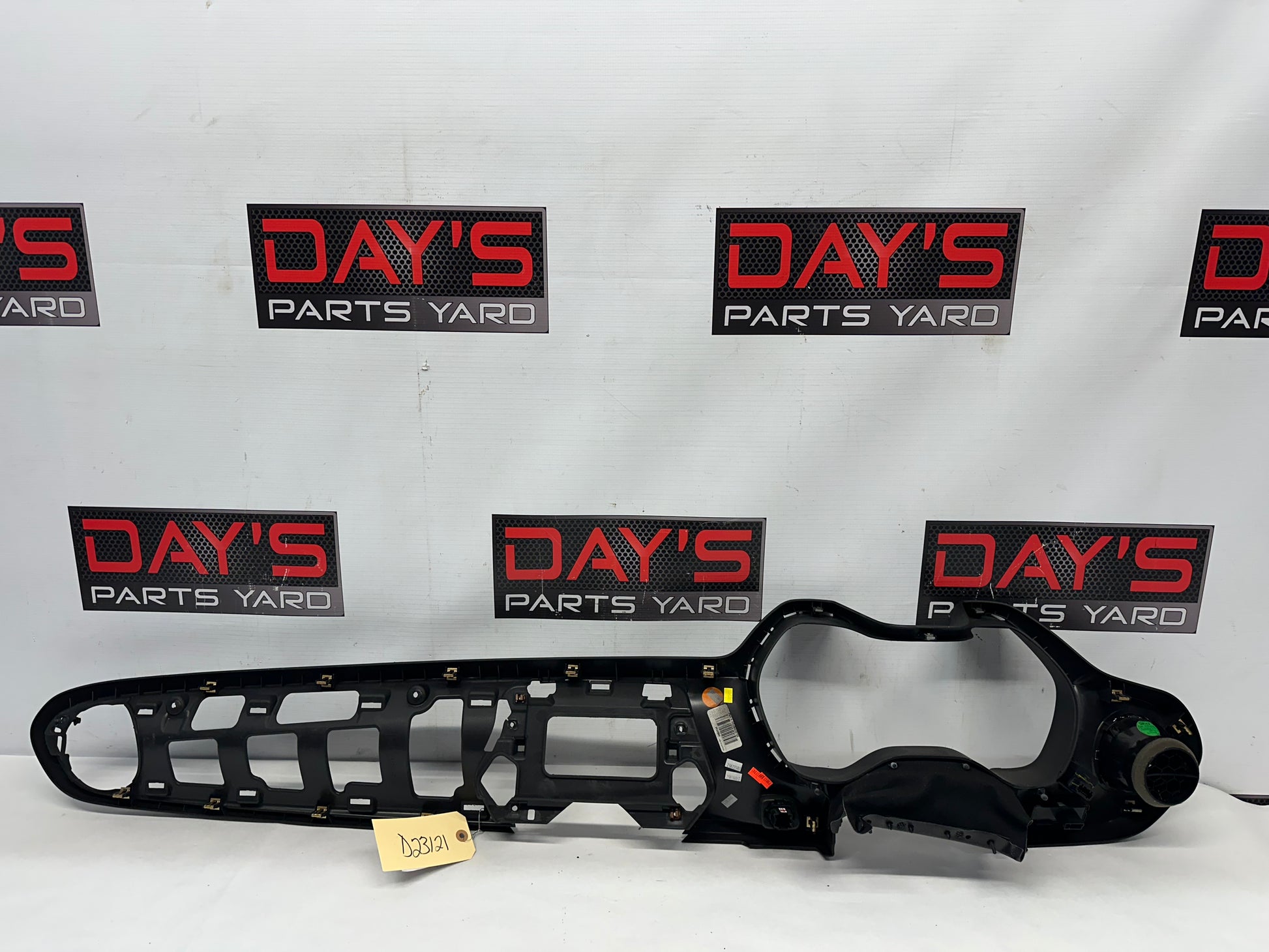 2017 Chevy Camaro SS Dash Board Instrument Panel Cluster Trim Bezel OEM - Day's Parts Yard