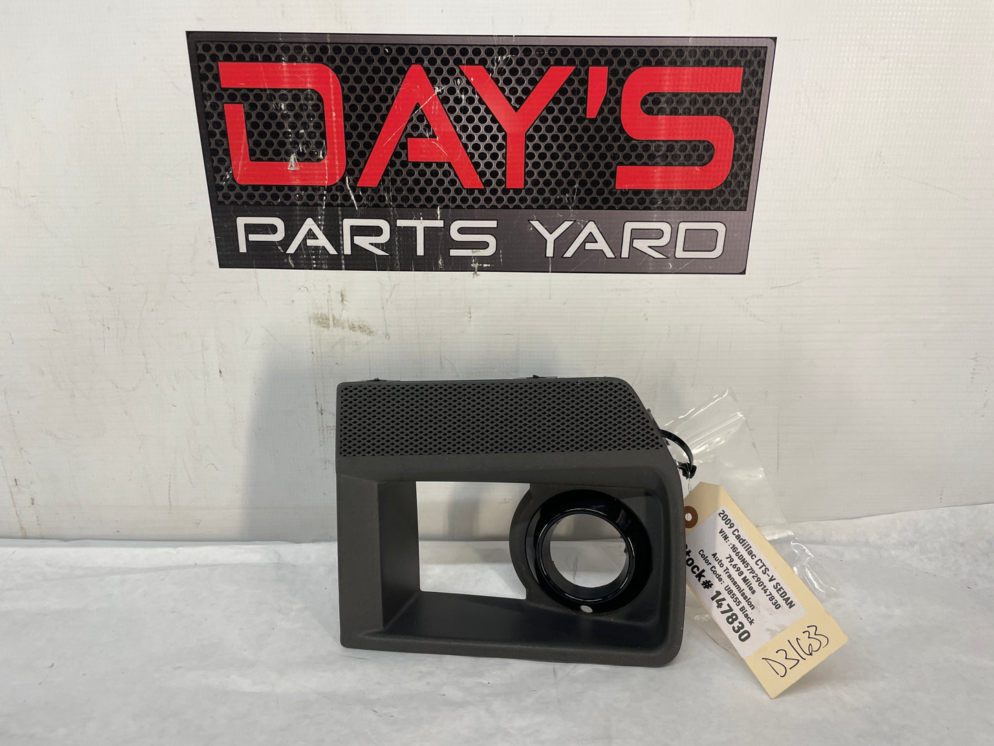 2009 Cadillac CTS-V Sedan RH Passenger Fog Light Lamp Bezel OEM - Day's Parts Yard