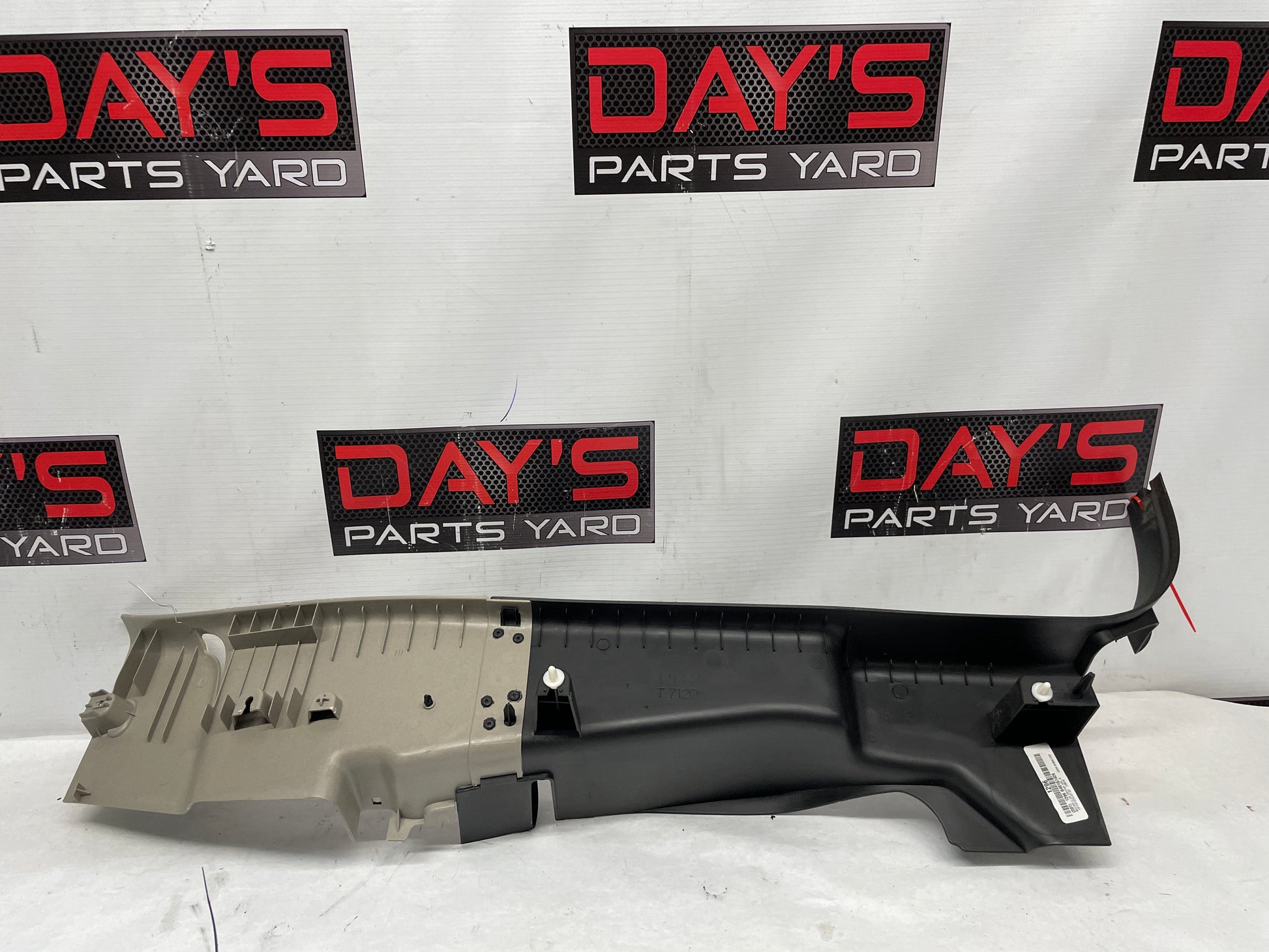 2013 GMC Sierra C1500 SLE RH Passenger Rear C Pillar Trim OEM - Day's Parts Yard