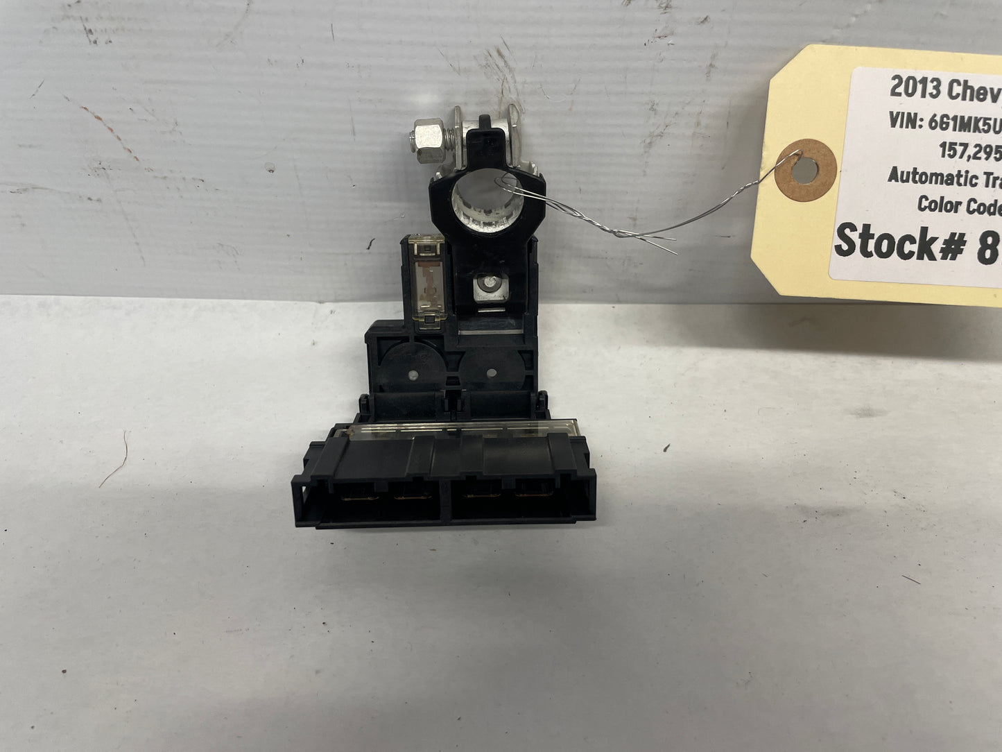 2013 Chevy Caprice Positive Battery Electric Fuse Relay Junction OEM - Day's Parts Yard