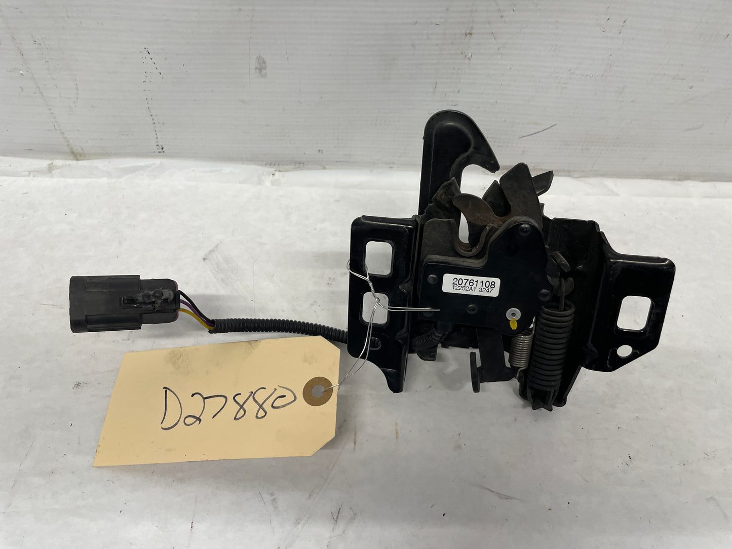 2013 GMC Sierra C1500 SLE Hood Latch Assembly with Sensor OEM - Day's Parts Yard