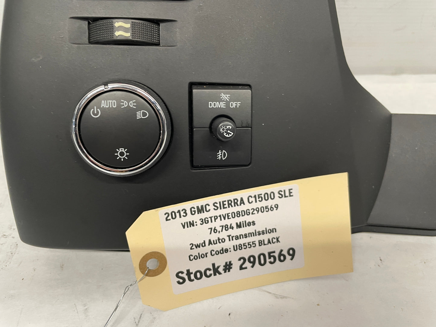 2013 GMC Sierra C1500 SLE Dash Vent Bezel Trim Panel Headlight OEM - Day's Parts Yard