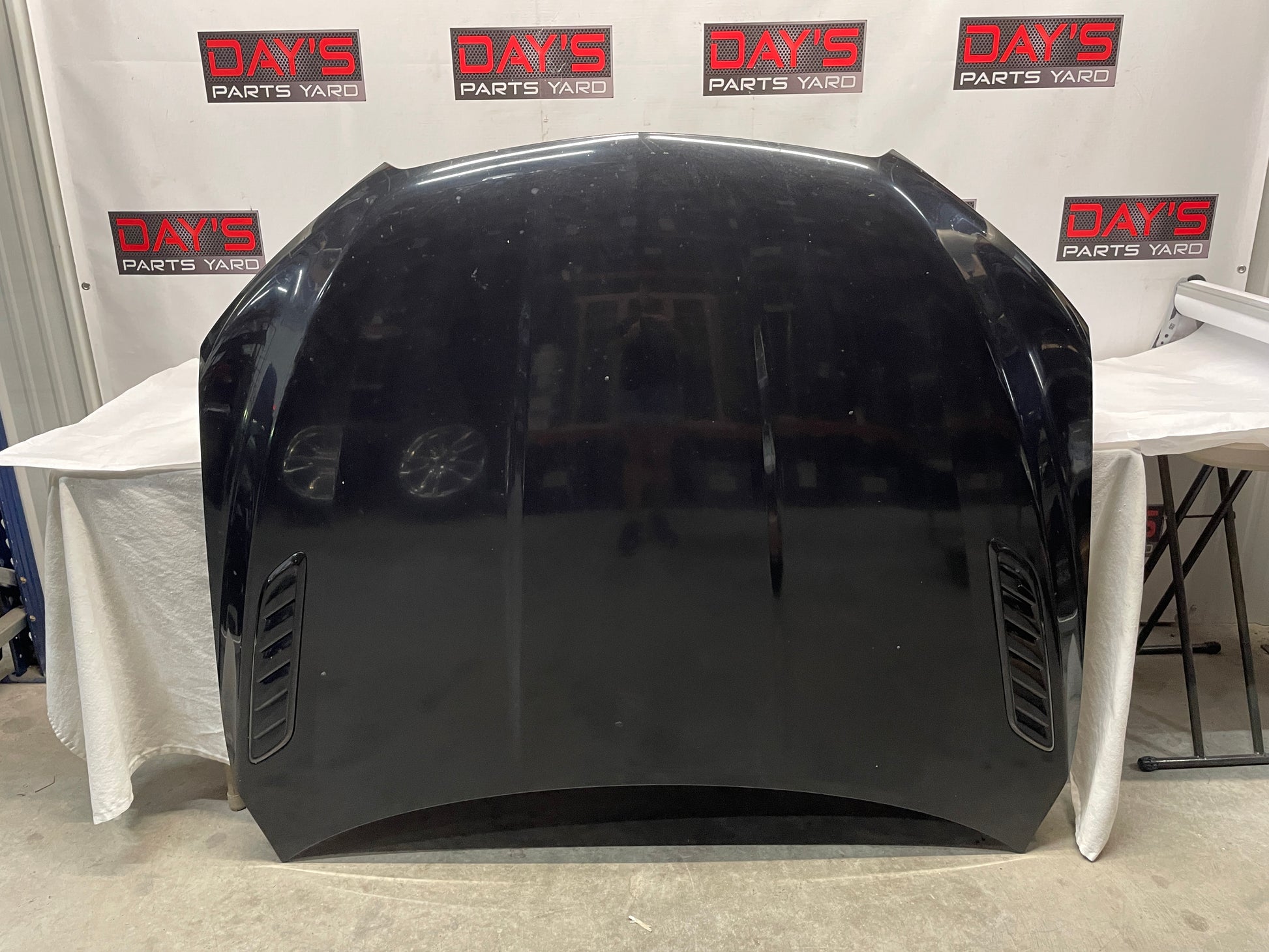 2016 Chevy SS Sedan Hood Assembly Black OEM - Day's Parts Yard