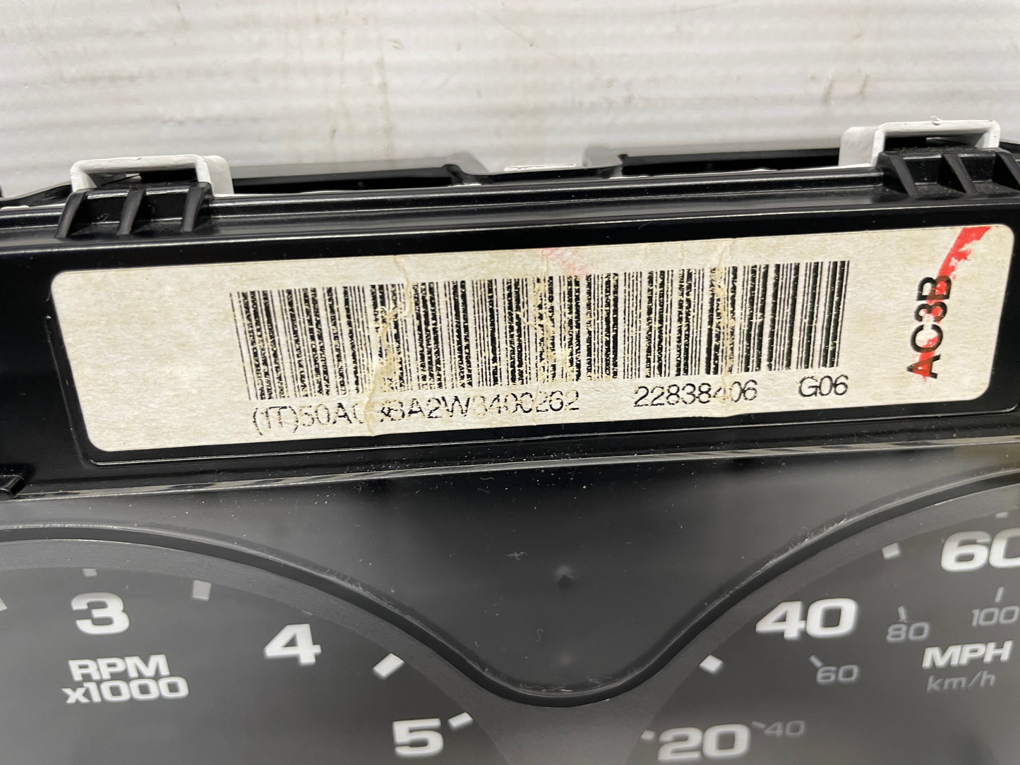 2013 GMC Sierra C1500 SLE Speedometer Gauge Cluster Instrument Panel OEM