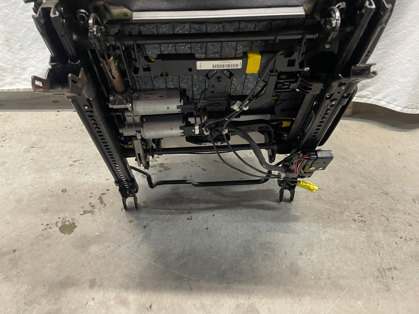 2013 Chevy Caprice Seats Fronts and Rears OEM LOCAL PICK UP