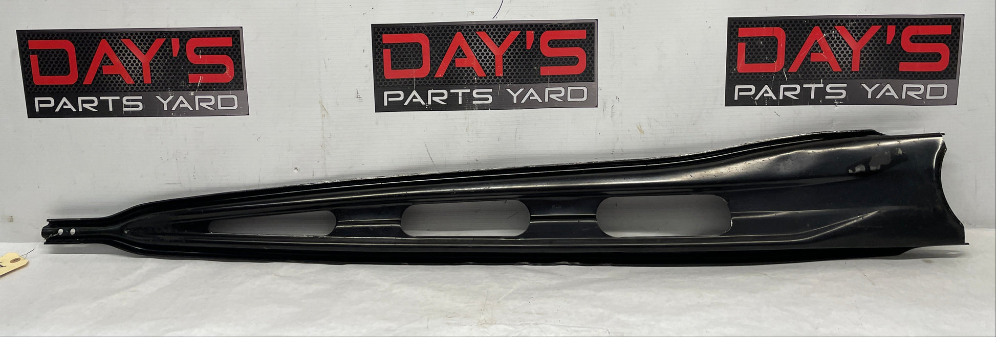 2002 Chevy Camaro Z28 Rearend Rear Suspension End Factory Torque Arm OEM - Day's Parts Yard